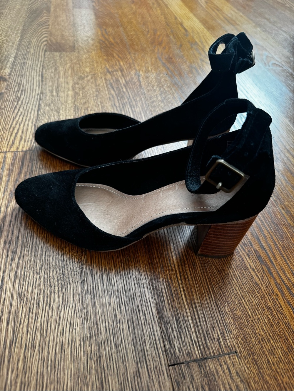 Soludos Black Suede Pointed-Toe Ankle-Strap Heels - Picture 4 of 6